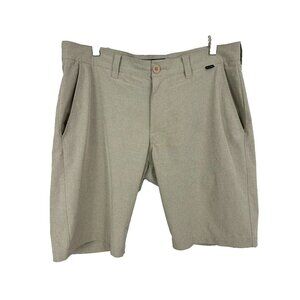 Travis Matthew Shorts Mens‎ 32 Light Gray 10" Golf Stretch Performance Casual